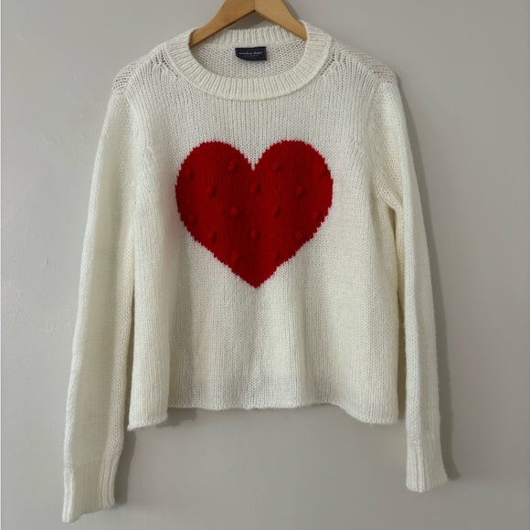 Wooden Ships Tops - ANTHROPOLOGIE WOODEN SHIPS White Sweater with Red Heart